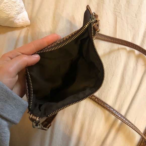 FREE purse with any purchase - Picture 2 of 2